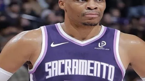 “杜拜激战博洛，连战11场不败！揭秘昨夜5比0胜利背后的欧洲情报风云！”